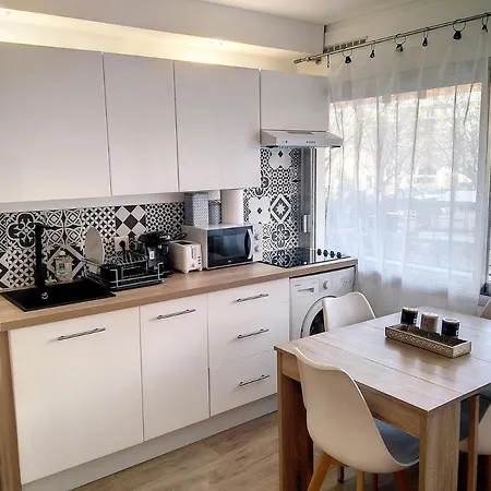 Le Roseland Apartment *