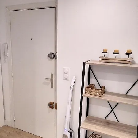 Le Roseland Apartment